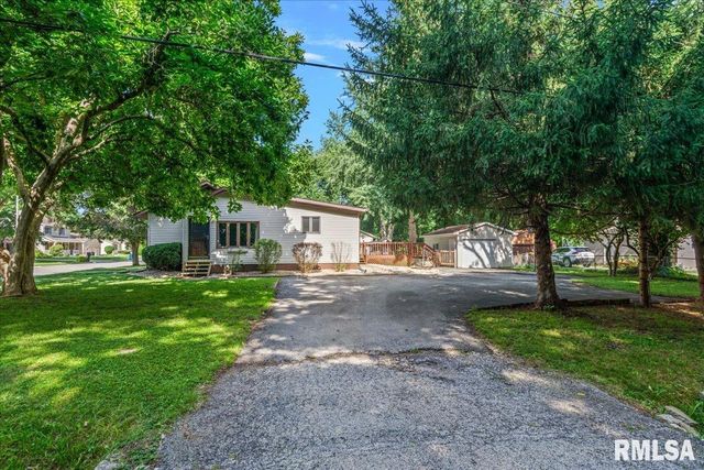 5771 N Cotton Hill Road, Springfield, IL 62703