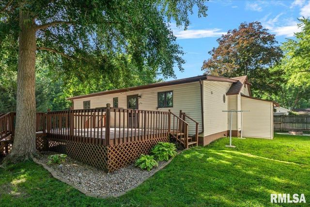 5771 N Cotton Hill Road, Springfield, IL 62703