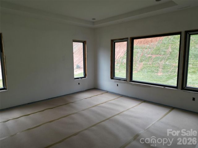 87 Mont Clair Trail 31, Horse Shoe, NC 28742