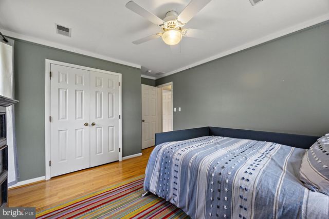 98 HUSBANDS DR, Wilmington, DE 19803