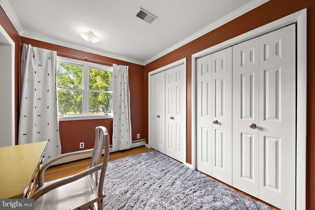 98 HUSBANDS DR, Wilmington, DE 19803