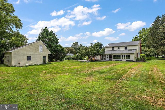 98 HUSBANDS DR, Wilmington, DE 19803