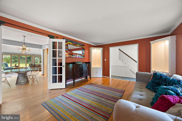 98 HUSBANDS DR, Wilmington, DE 19803