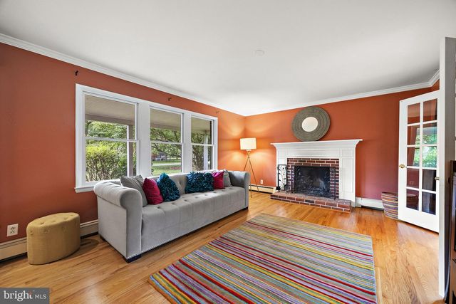 98 HUSBANDS DR, Wilmington, DE 19803
