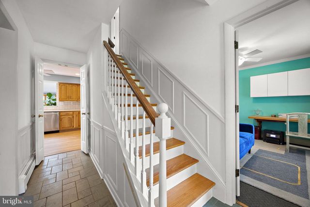 98 HUSBANDS DR, Wilmington, DE 19803