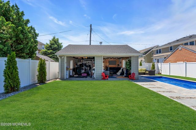 304 Parkway, Point Pleasant Beach, NJ 08742
