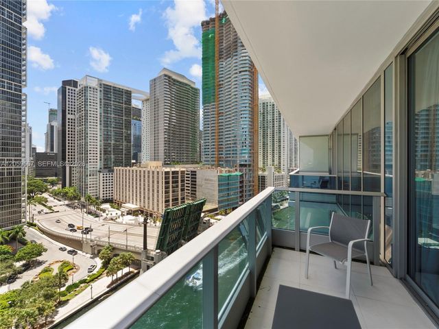 200 Biscayne Boulevard Way 1407, Miami, FL 33131