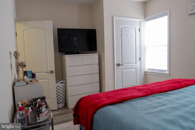 1031 FAIRMOUNT AVE, Trenton, NJ 08629
