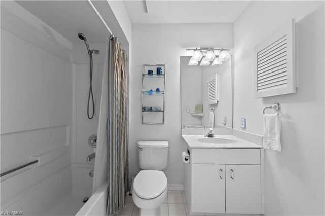 12061 Summergate CIR 204, Fort Myers, FL 33913