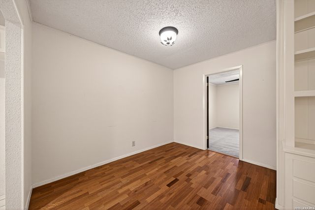 10902 Grand Haven Dr, San Antonio, TX 78239