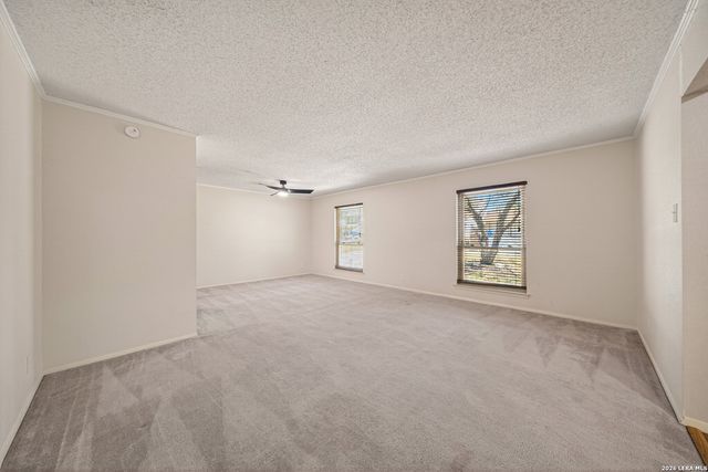 10902 Grand Haven Dr, San Antonio, TX 78239