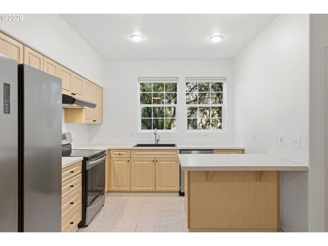 8905 Sw 157TH Ave, Beaverton, OR 97007