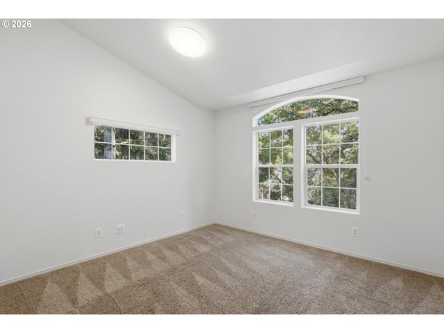 8905 Sw 157TH Ave, Beaverton, OR 97007