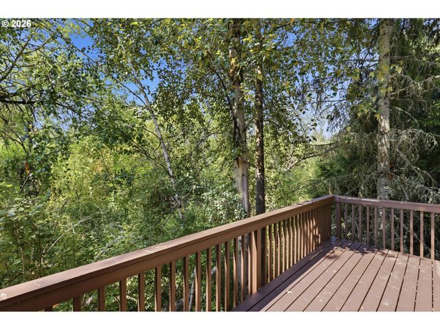 8905 Sw 157TH Ave, Beaverton, OR 97007