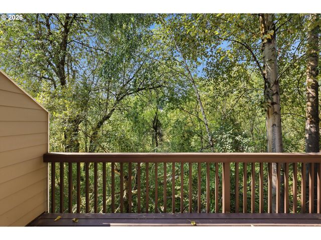 8905 Sw 157TH Ave, Beaverton, OR 97007