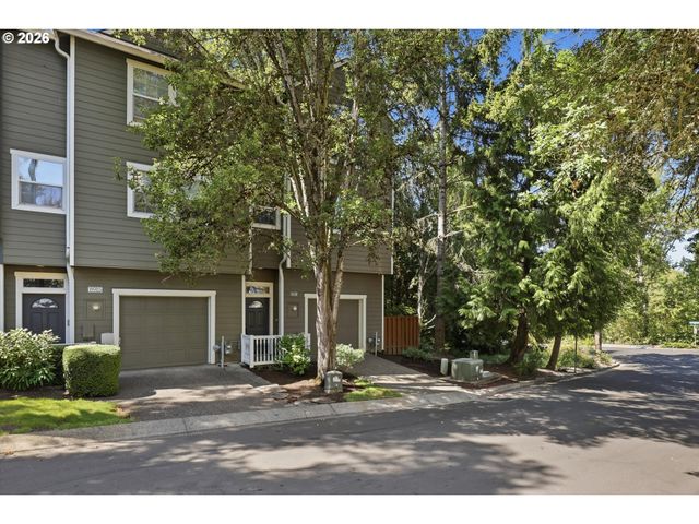 8905 Sw 157TH Ave, Beaverton, OR 97007