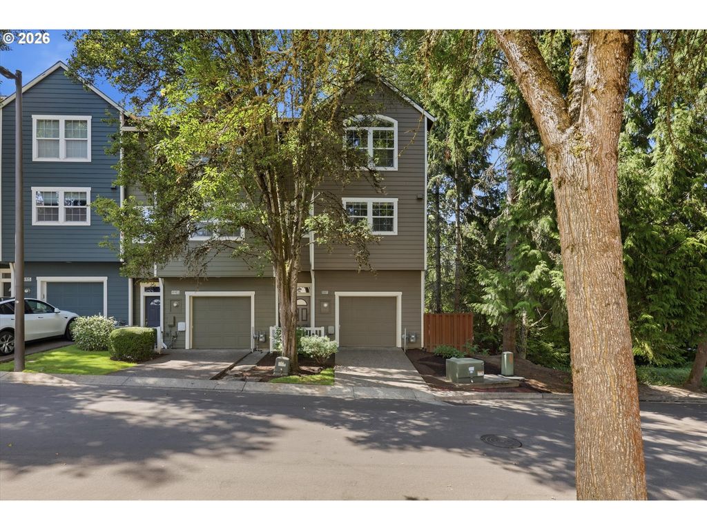 8905 Sw 157TH Ave, Beaverton, OR 97007