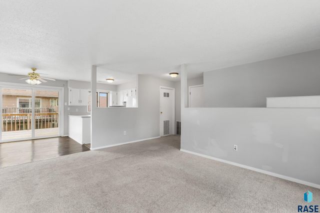 616 618 N Garfield Ave Avenue, Sioux Falls, SD 57104