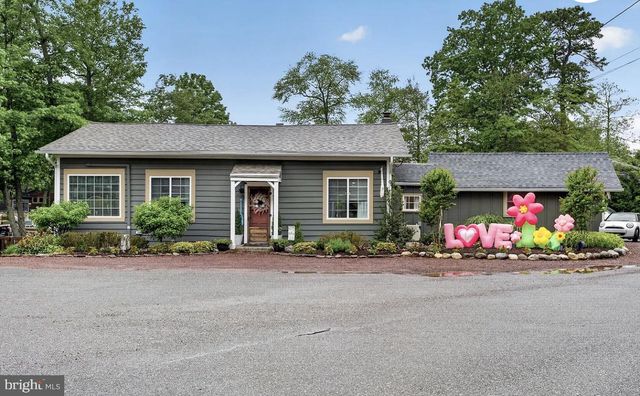 124 MCKENDIMEN RD, Medford, NJ 08055