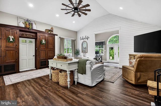 124 MCKENDIMEN RD, Medford, NJ 08055
