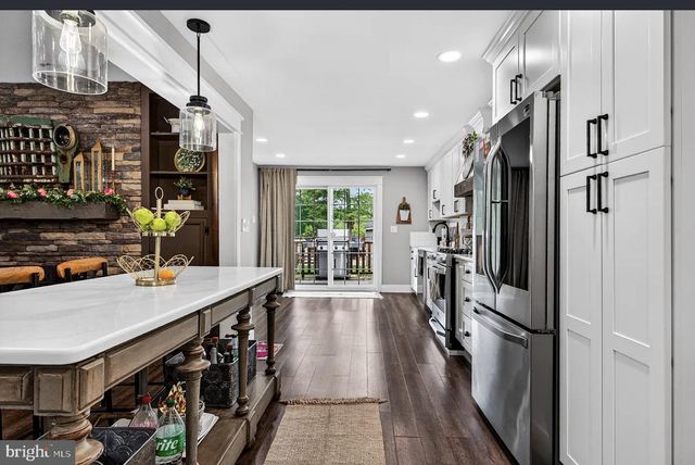124 MCKENDIMEN RD, Medford, NJ 08055