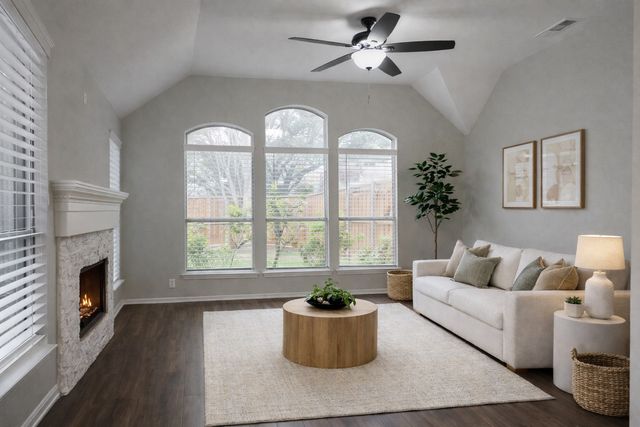 1204 Quaker Lane, Lewisville, TX 75077