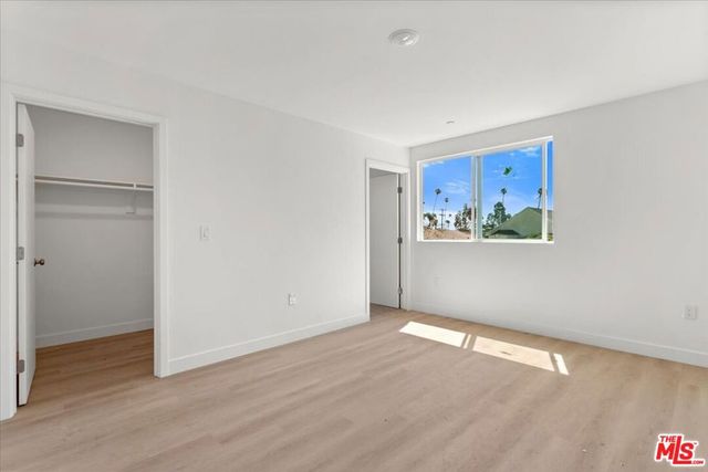 758 E 78th Street, Los Angeles, CA 90001
