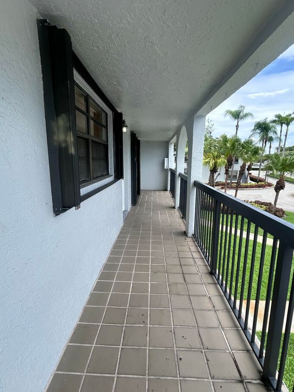 18301 Mediterranean Boulevard, Hialeah, FL 33015