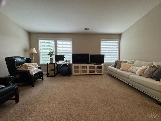 500 Heritage Square, Harrison, OH 45030