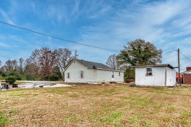 1014 E Oneal Street, Gaffney, SC 29340