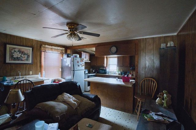 1014 E Oneal Street, Gaffney, SC 29340