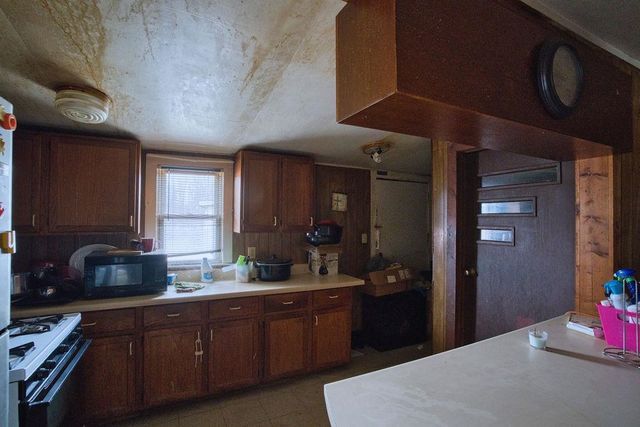 1014 E Oneal Street, Gaffney, SC 29340