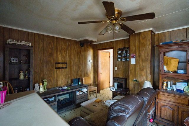 1014 E Oneal Street, Gaffney, SC 29340