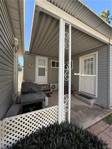 2409 Starling W Circle, Palmview, TX 78572