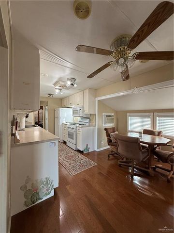 2409 Starling W Circle, Palmview, TX 78572