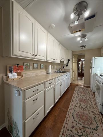 2409 Starling W Circle, Palmview, TX 78572