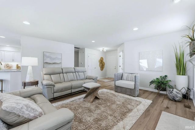 9515 Shadecreek Place, Fort Wayne, IN 46835