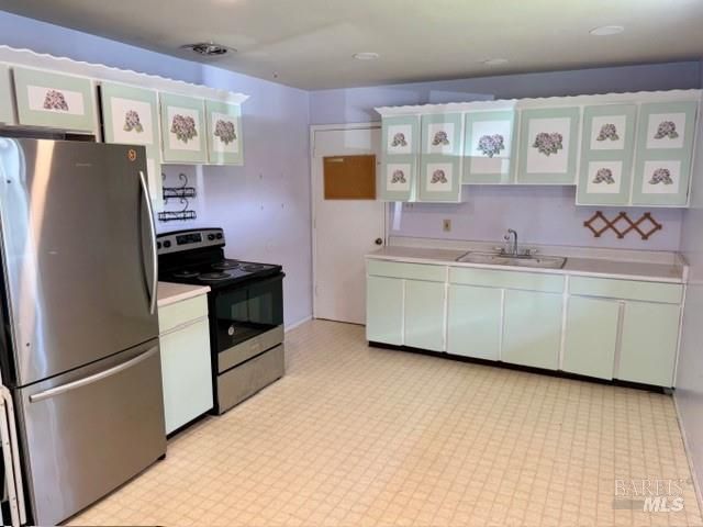 709 regina Ct, Petaluma, CA 94954