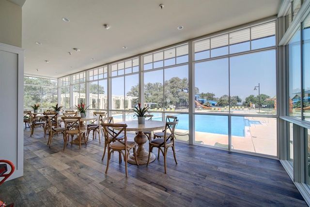 245 La Dera DR, Liberty Hill, TX 78642