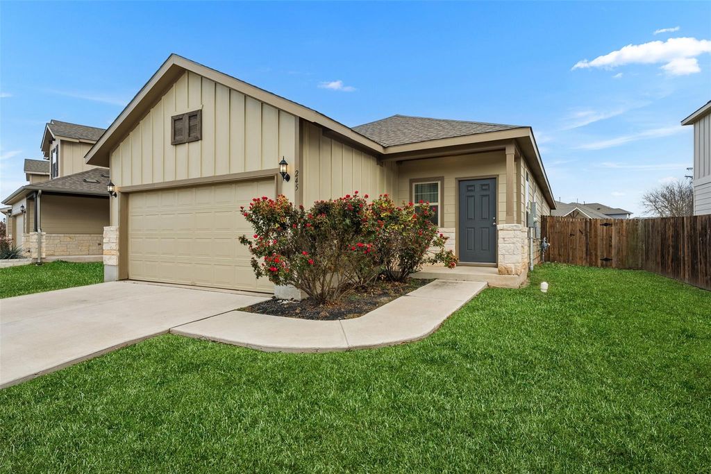 245 La Dera DR, Liberty Hill, TX 78642