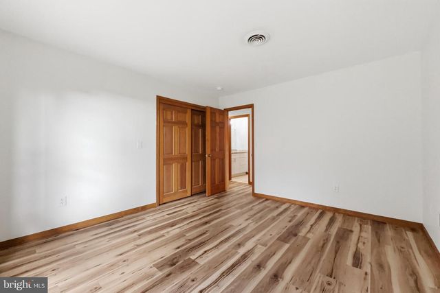 1005 OXFORD RD, Lincoln University, PA 19352