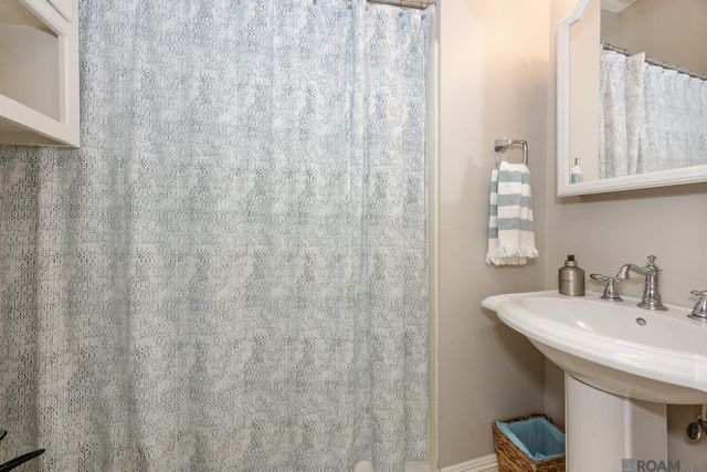 13591 Lakeway Dr, Prairieville, LA 70769