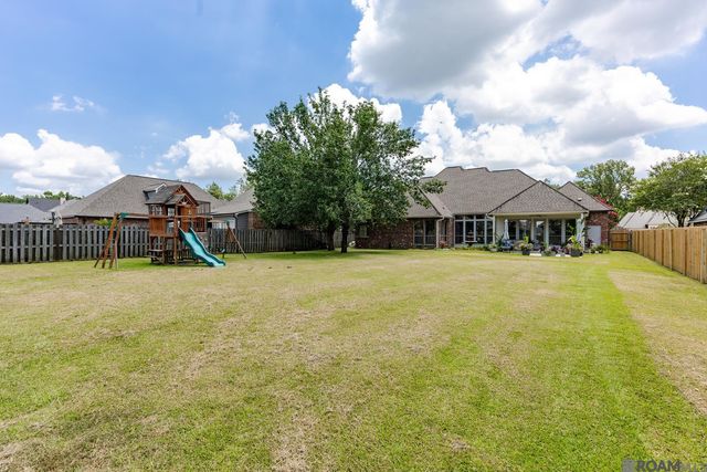 13591 Lakeway Dr, Prairieville, LA 70769