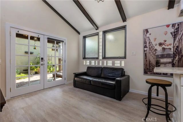 6221 Agnes Avenue, North Hollywood, CA 91606