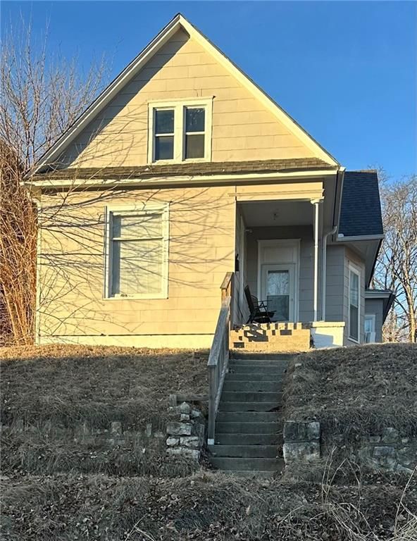 1617 Belle Street, St Joseph, MO 64503