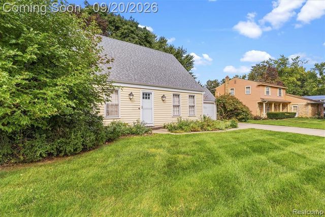 3121 Kings Brook Drive, Flushing, MI 48433