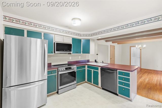 3121 Kings Brook Drive, Flushing, MI 48433