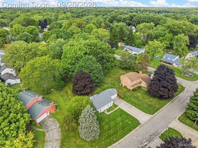 3121 Kings Brook Drive, Flushing, MI 48433