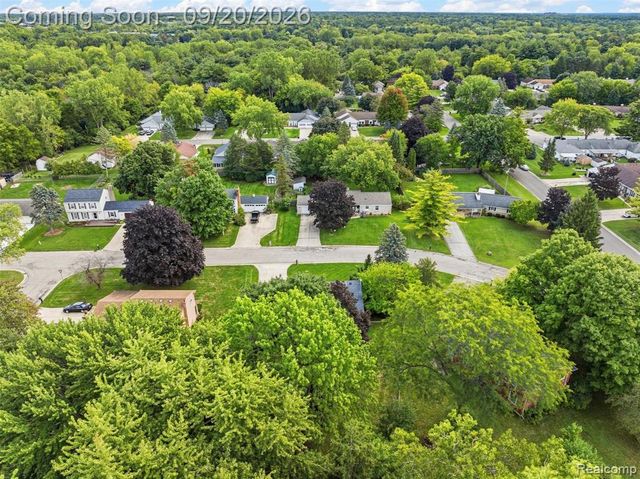 3121 Kings Brook Drive, Flushing, MI 48433