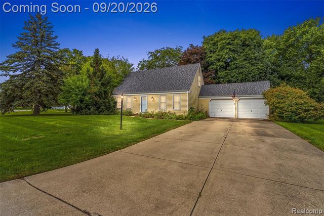 3121 Kings Brook Drive, Flushing, MI 48433